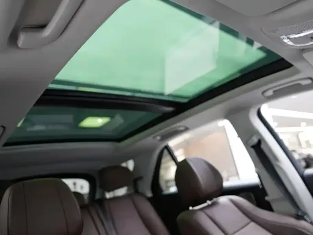 Mercedes-Benz GLE-Class — Фото автомобиля 13