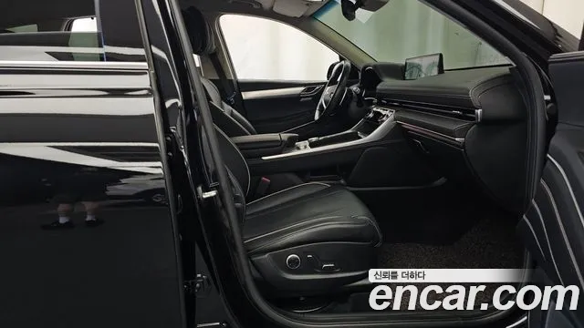 Genesis GV80 — Фото автомобиля 17