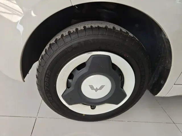 Wuling Hongguang Mini EV — Фото автомобиля 22
