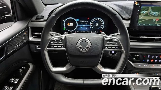 KG_Mobility_Ssangyong Rexton Rexton Arena Дизель 2.2 4WD — Фото автомобиля 13