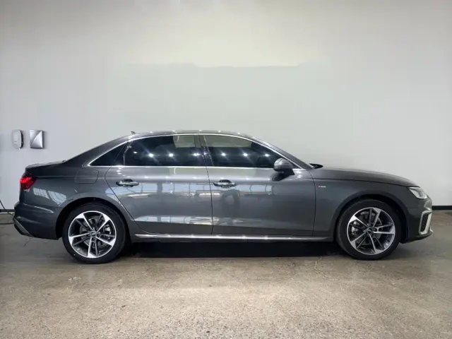 Audi A4L — Фото автомобиля 9