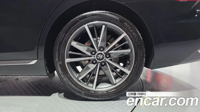 Hyundai Grandeur — Фото автомобиля 21