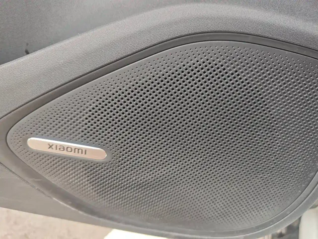 Xiaomi SU7 — Фото автомобиля 11