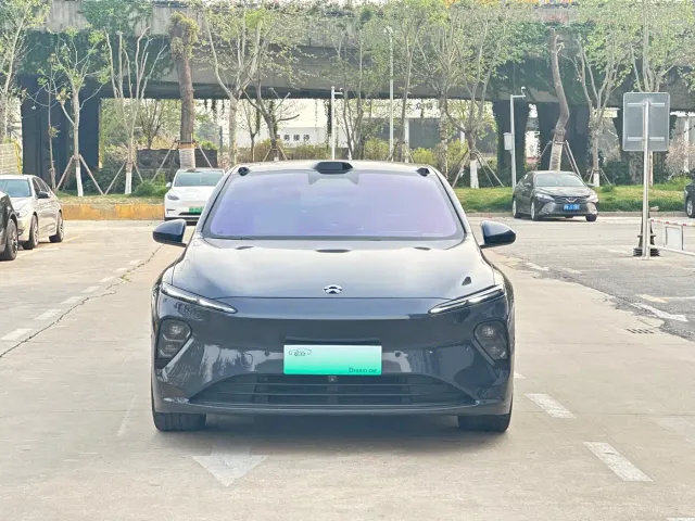 Nio ET7 — Фото автомобиля 2