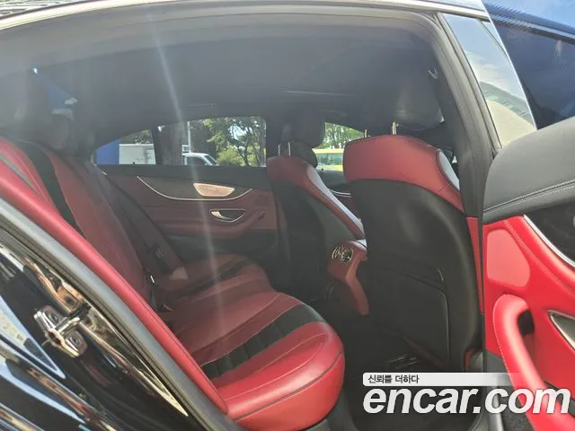 Mercedes-Benz CLS-Class — Фото автомобиля 12