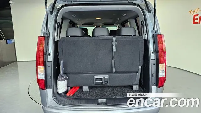 Hyundai Staria Staria L3.5 Tourer 11 мест — Фото автомобиля 18