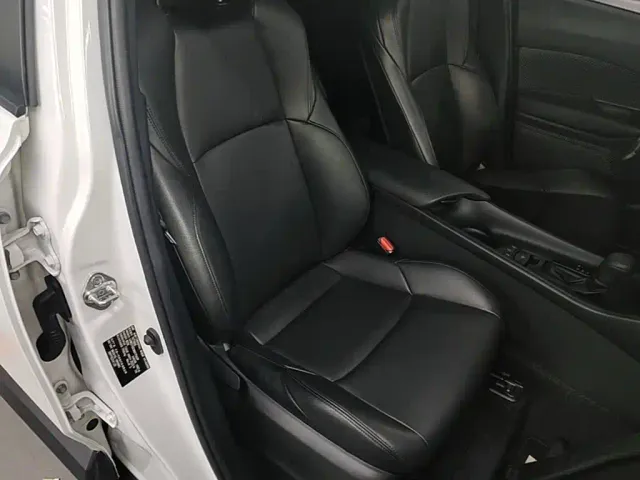 Toyota IZOA — Фото автомобиля 24