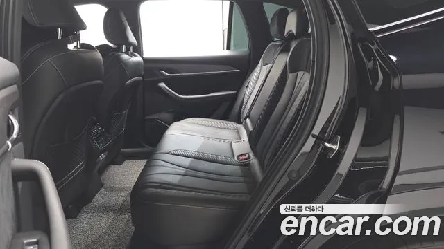 Renault-KoreaSamsung Grand Koleos Grand Koleos — Фото автомобиля 10