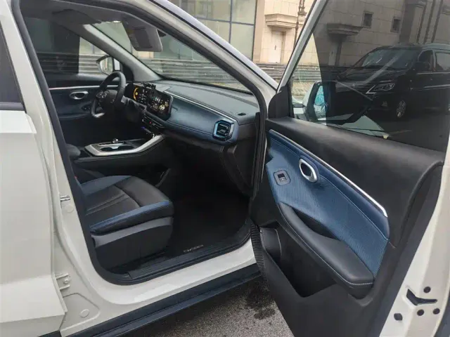 GAC Trumpchi GS3 — Фото автомобиля 16