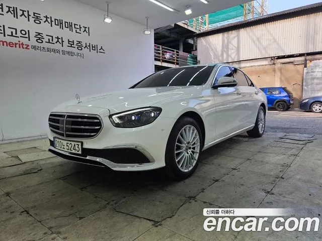 Фотография автомобиля — Mercedes-Benz E-Class W213