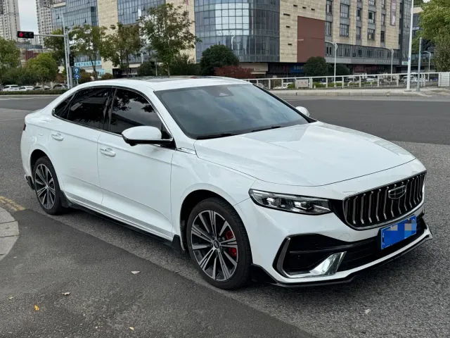 Geely Xing Rui 2026 Orient Yao 1.5TD Splendor Edition — Фото автомобиля 3