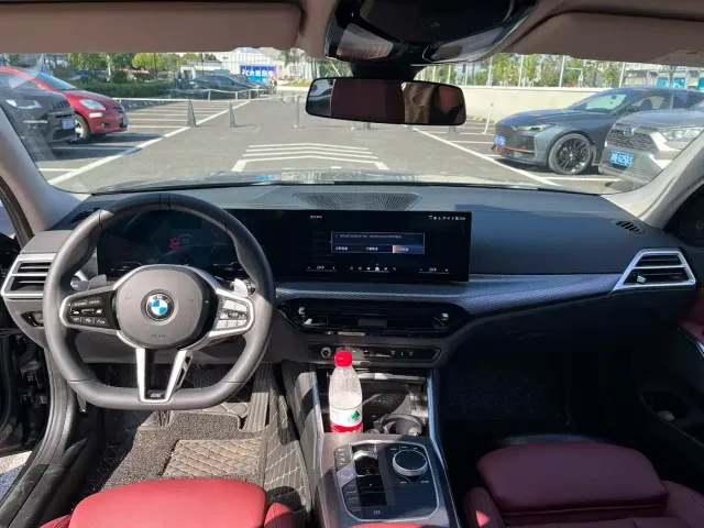 BMW 3 Series — Фото автомобиля 5