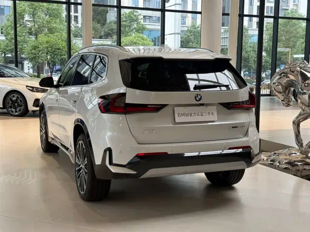 BMW X1 — Фото автомобиля 7