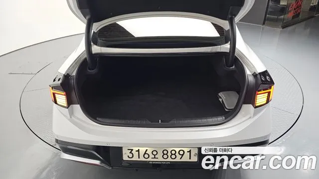 Hyundai Sonata Sonata Edge(DN8) 2.0 LPG(Коммерческий) — Фото автомобиля 27
