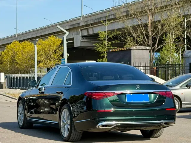 Mercedes-Benz S-Class — Фото автомобиля 13