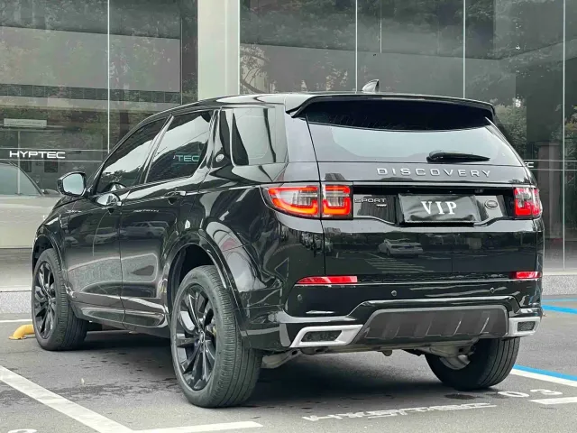 Land Rover Discovery Sport — Фото автомобиля 9