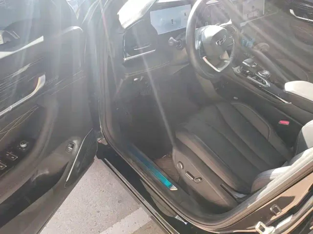 Geely Xingyue L — Фото автомобиля 15