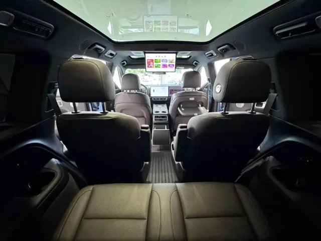 Li Auto Li Xiang L9 2022 Max — Фото автомобиля 13