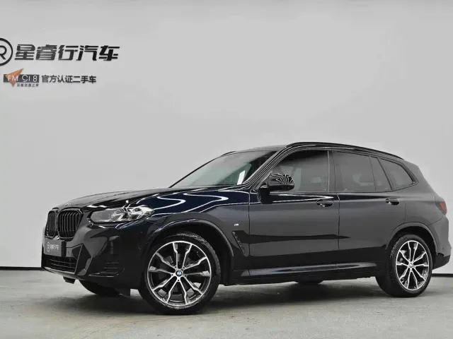 Фотография автомобиля — BMW X3