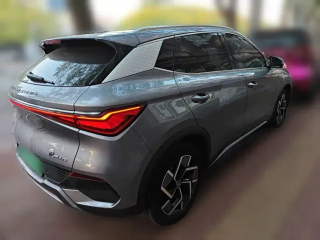 BYD Yuan PLUS — Фото автомобиля 4