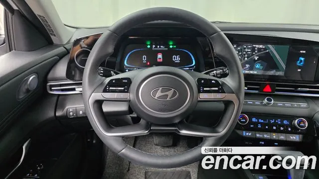 Hyundai Avante CN7 — Фото автомобиля 13