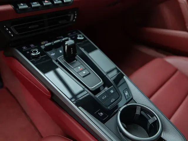 Porsche 911 — Фото автомобиля 17