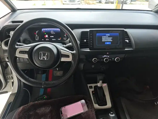 Honda Fit — Фото автомобиля 9