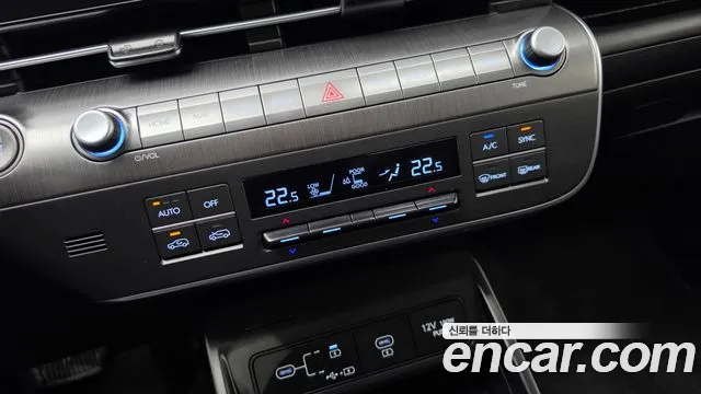 Hyundai Kona — Фото автомобиля 28