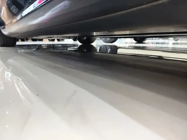 Tesla Model 3 — Фото автомобиля 21