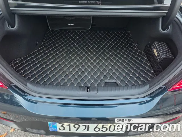 Genesis G70 — Фото автомобиля 12