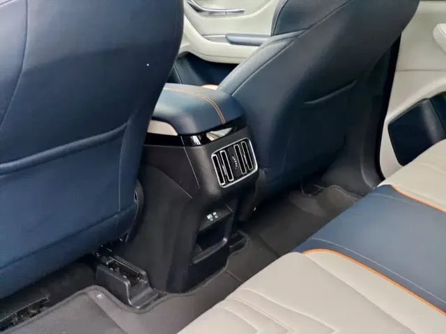 BYD Song PLUS — Фото автомобиля 9