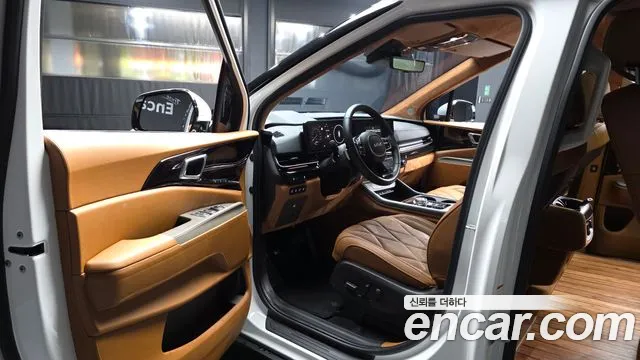 Kia Canival Новый Carnival 4 поколение Бензин 9 мест Hi-Limousine (Спецкузов) — Фото автомобиля 7
