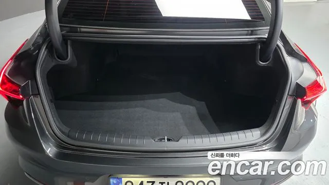 Kia K8 3.5 Бензин 2WD — Фото автомобиля 22