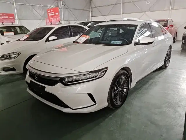 Фотография автомобиля — Honda Inspire
