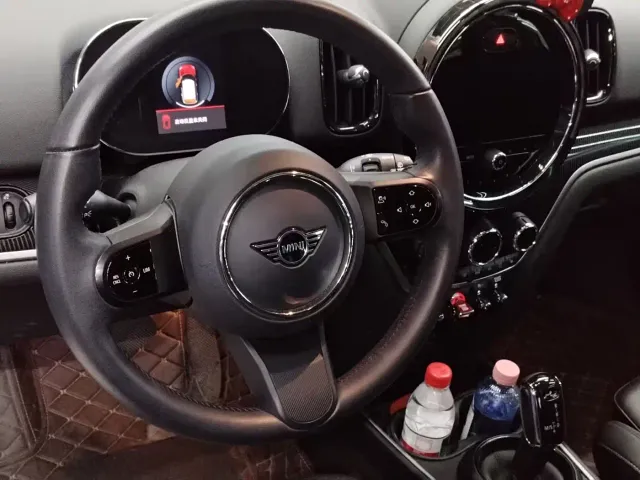 MINI Countryman — Фото автомобиля 6