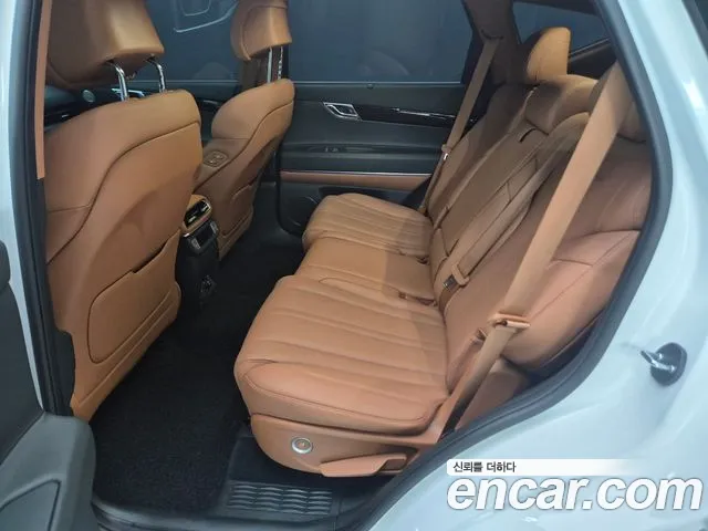 Genesis GV80 2.5T Бензин AWD — Фото автомобиля 17