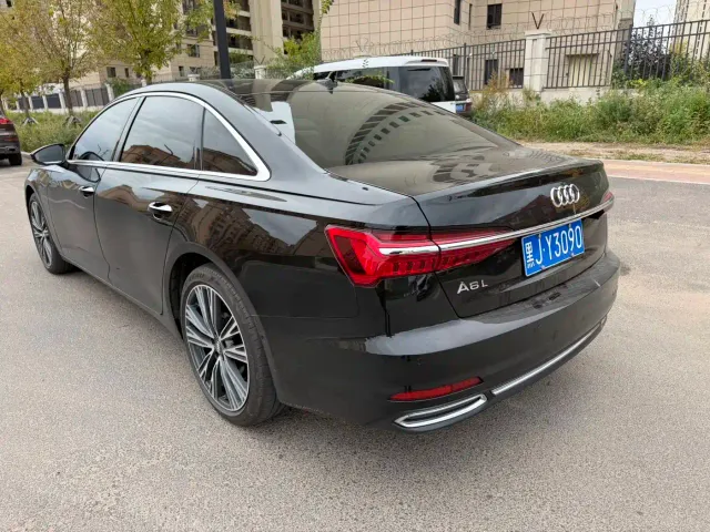 Audi A6L — Фото автомобиля 5