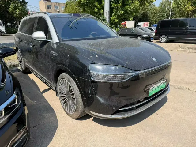 Aito M9 — Фото автомобиля 2