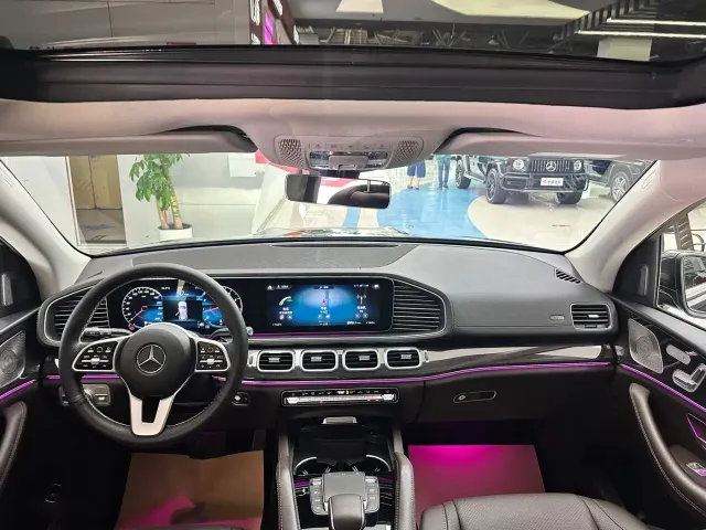 Mercedes-Benz GLE-Class — Фото автомобиля 12
