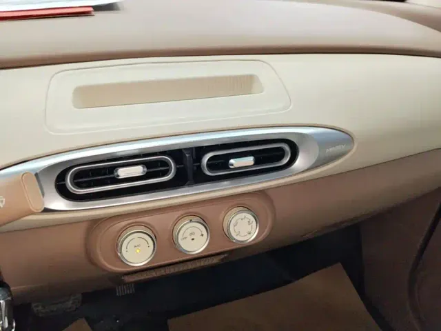 Wuling Hongguang Mini EV — Фото автомобиля 12