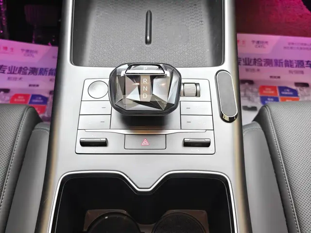 BYD Song Pro — Фото автомобиля 15