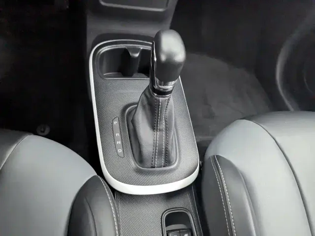 Roewe Clever — Фото автомобиля 13