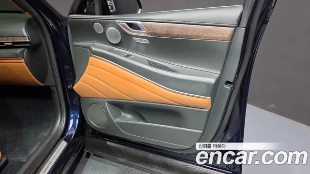 Genesis GV80 — Фото автомобиля 13