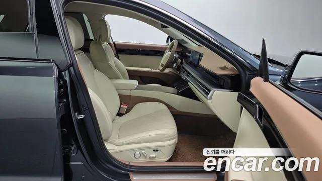 Hyundai Grandeur GN7 — Фото автомобиля 11