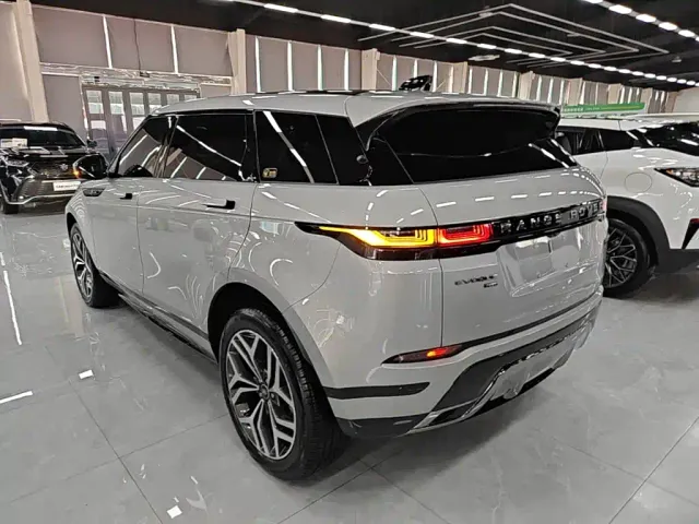 Land Rover Range Rover Evoque — Фото автомобиля 4