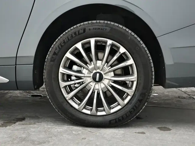 Wey Alpine — Фото автомобиля 9