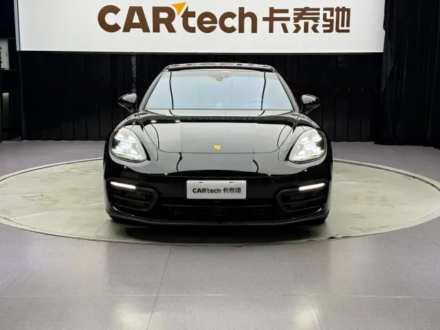 Porsche Panamera — Фото автомобиля 3
