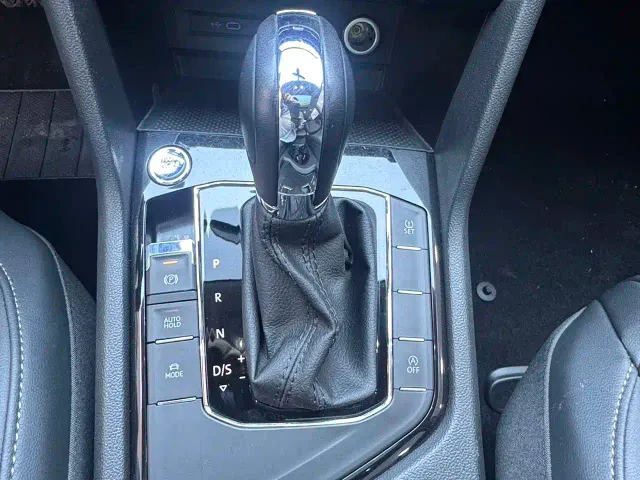 Volkswagen Tharu — Фото автомобиля 22