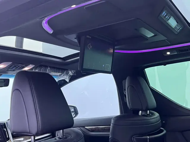 Toyota Alphard — Фото автомобиля 6