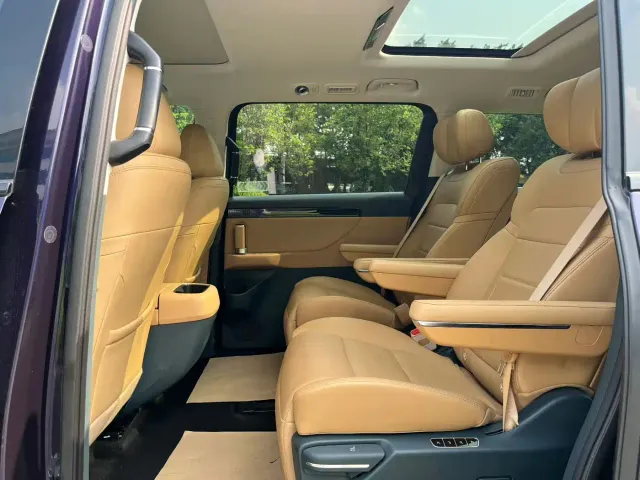 GAC Trumpchi E8 — Фото автомобиля 6